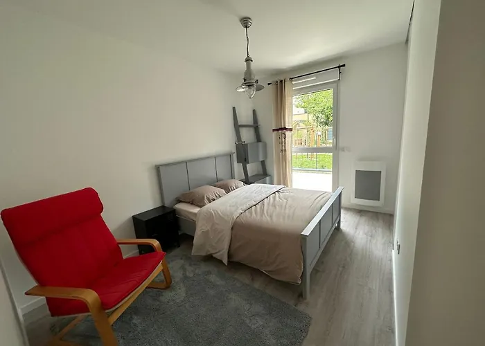 L'aumonerie * أنجير